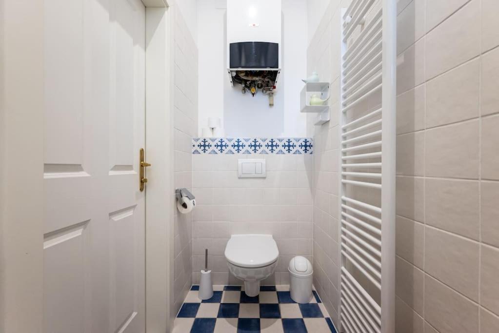 Apartmán Lite 1Br Near Metro & Center By Hm Vídeň Exteriér fotografie